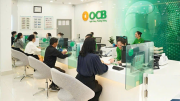 Người trẻ lựa chọn tận hưởng cuộc sống hay tích lũy tài sản?
