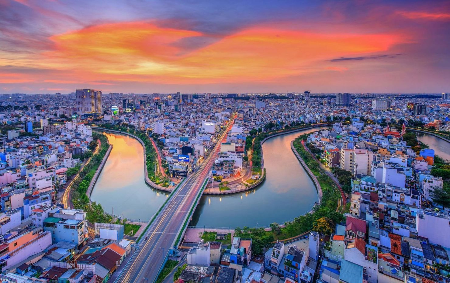 Lộ diện 'sân chơi' BĐS hút dòng tiền nhất nửa cuối năm 2025- Ảnh 2.