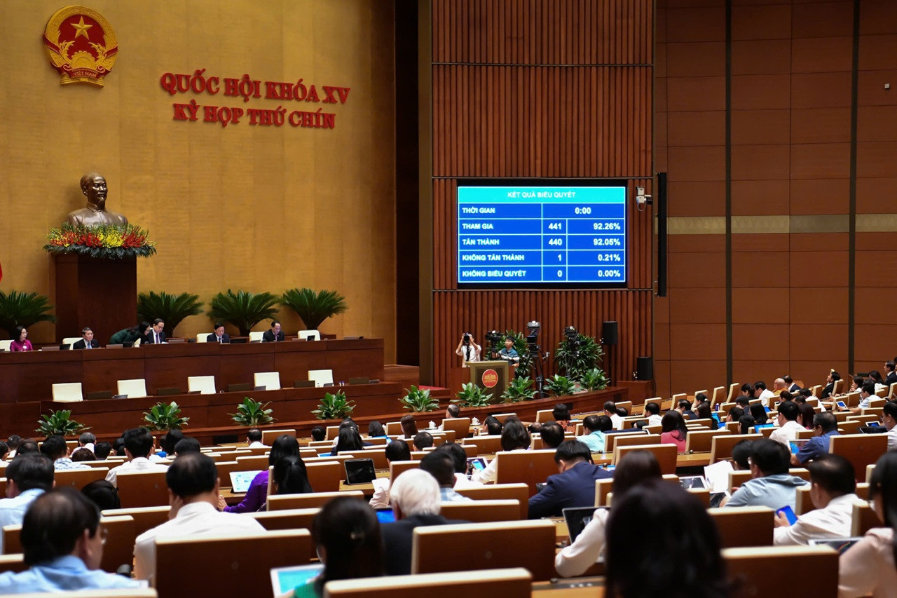 Miễn học phí: Mệnh lệnh vì dân, vì tương lai- Ảnh 1. Miễn học phí: Mệnh lệnh vì dân, vì tương lai- Ảnh 1.