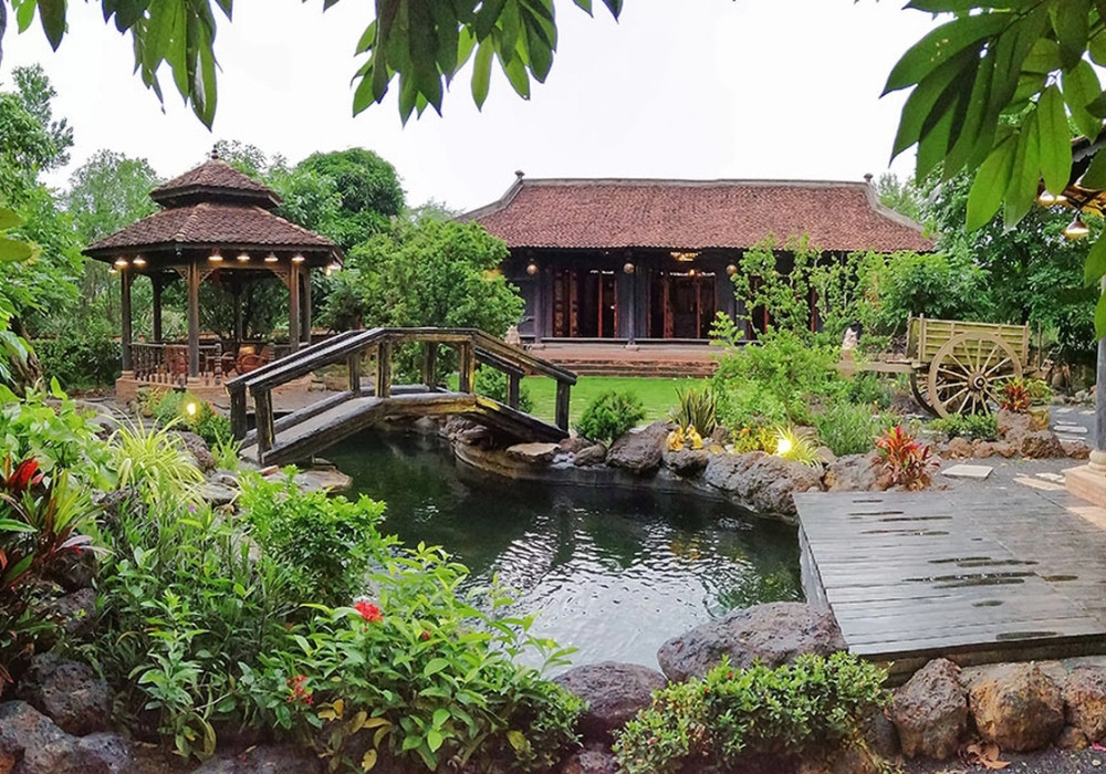 Biệt phủ trăm tỷ của 'nghệ sĩ nặng nhất Vbiz': Rộng hơn 1.600m2, mang nguyên khung nhà cổ 100 tuổi từ Nam Định vào Đồng Nai xây dựng- Ảnh 7.