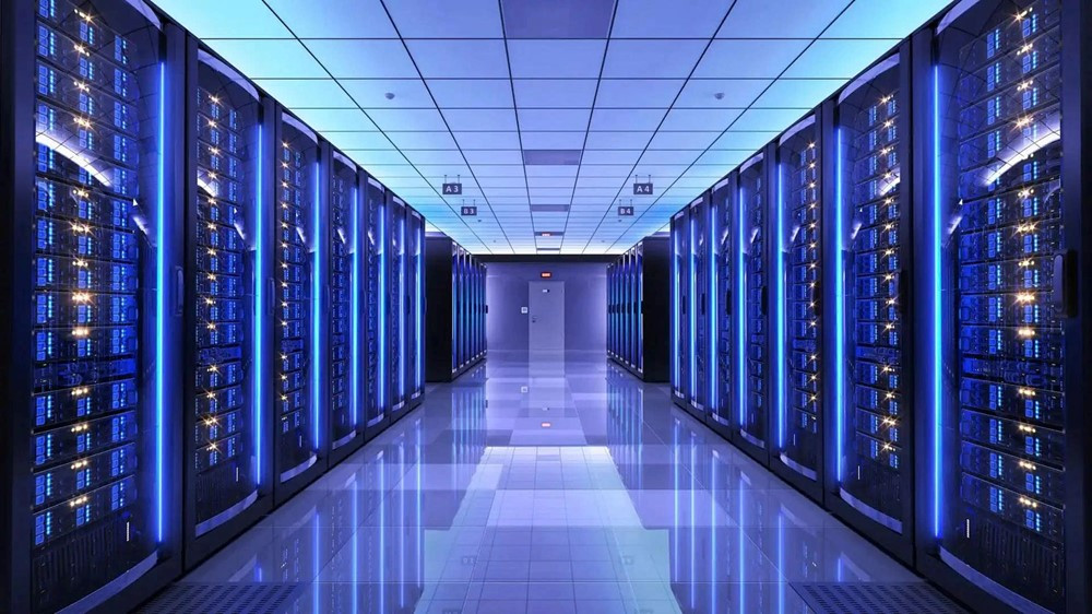 Láng giềng Việt Nam đưa siêu trung tâm dữ liệu lên núi cao gần 5.000m: Công suất đủ xử lý hàng triệu phép tính trong vài giây, tiết kiệm 320 triệu kWh điện - ảnh 3