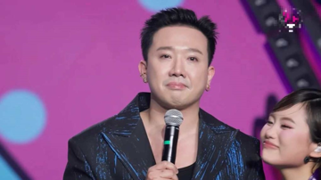 Trấn Thành bật khóc