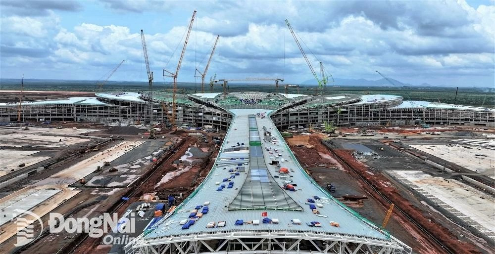 Siêu sân bay 16 tỷ USD mang tính biểu tượng của Việt Nam gấp rút hoàn thành hạng mục quan trọng nhất- Ảnh 3.