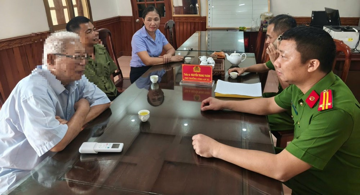 Đến bưu điện chuyển tiền, ông T. suýt mất nửa tỷ vì nghe 'Cán bộ Cục An ninh mạng'