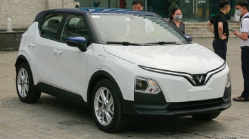 Chủ xe VinFast VF 5 ‘bóc trần’ thẳng về trang bị, chi phí bảo dưỡng cùng khả năng vận hành, đưa ra so sánh với xe xăng