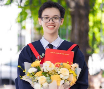 Nam sinh Cà Mau là Thủ khoa duy nhất khối B đạt 30/30 điểm: Không học thêm, không thức khuya, ước mơ khoác áo blouse trắng