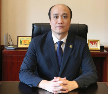 Chân dung tân Hiệu trưởng Trường ĐH Luật Hà Nội: Cựu sinh viên Luật quốc tế, tốt nghiệp Tiến sĩ tại Thụy Điển, có hơn 25 năm cống hiến cho nghề giáo