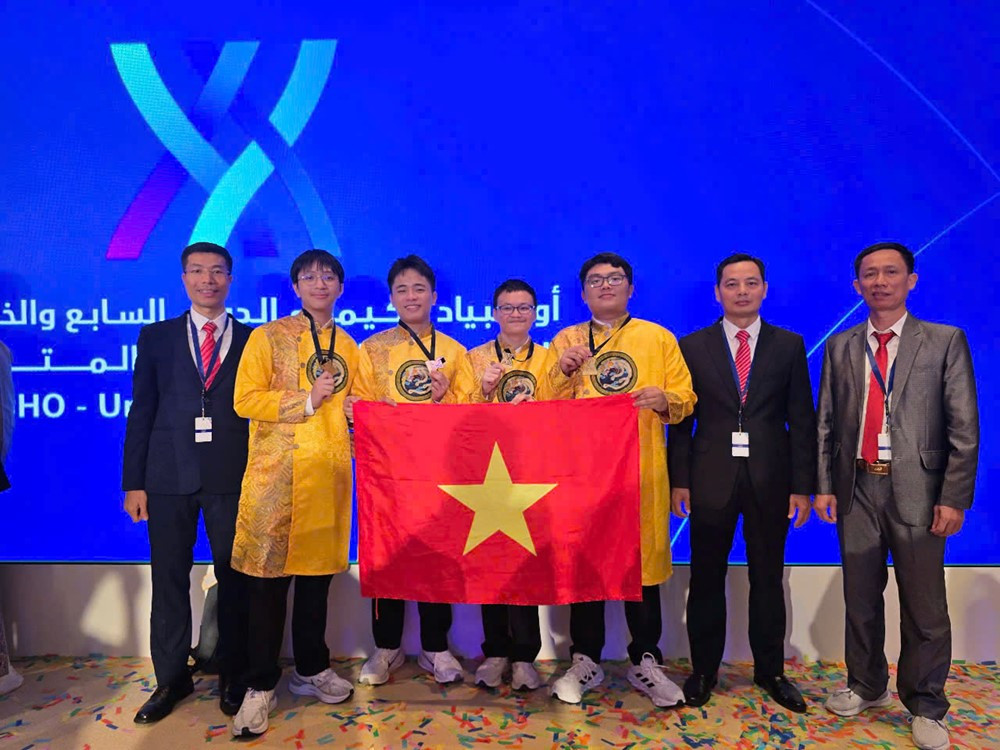 ‘Thần đồng’ Hóa học Việt Nam vừa giành Huy chương Vàng Olympic quốc tế: 2 năm liền đạt giải Nhất <a style='text-decoration: none;' href='/HSG'>HSG</a> quốc gia, IELTS 8.0, SAT hơn 1.500 điểm - ảnh 2