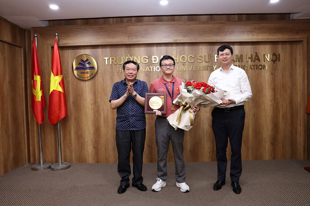 ‘Thần đồng’ Hóa học Việt Nam vừa giành Huy chương Vàng Olympic quốc tế: 2 năm liền đạt giải Nhất <a style='text-decoration: none;' href='/HSG'>HSG</a> quốc gia, IELTS 8.0, SAT hơn 1.500 điểm - ảnh 5