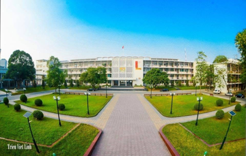 Đại học công lập có doanh thu 2.000 tỷ cao nhất Việt Nam, là 'nơi trưởng thành' của sếp FPT, Phú Thái