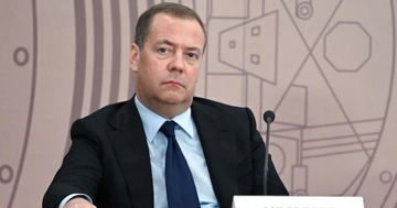 Ông Dmitry Medvedev tuyên bố cứng rắn trước gói trừng phạt mới của châu Âu