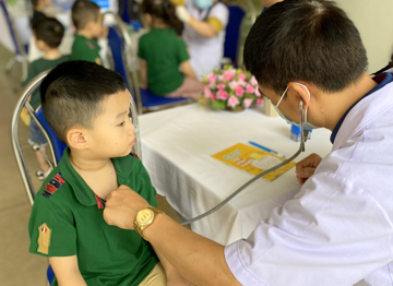 Tin quan trọng: Trước 31/12/2025, nhóm cán bộ y tế này phải có chứng chỉ đào tạo mới được tiếp tục hành nghề