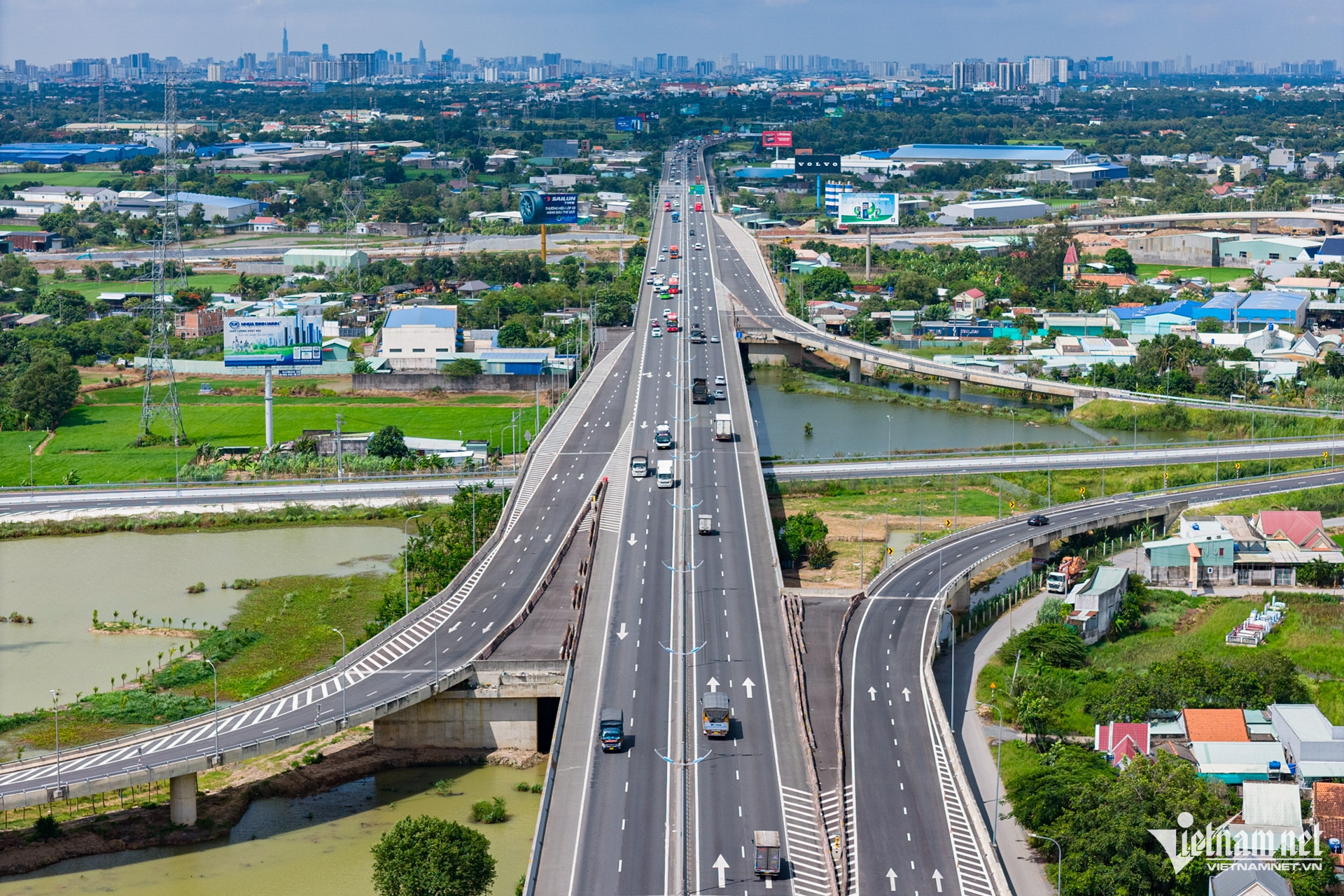 W-Nút gia Mỹ Yên Vành đai 3 TPHCM Nguyễn Huế 13.jpg