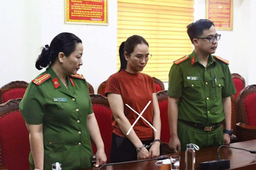 Khám xét, bắt Kế toán trưởng Vũ Thị Thúy