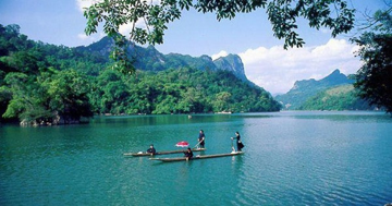 Quy hoạch hồ nước ngọt 200 triệu năm tuổi, đẹp nhất thế giới tại Việt Nam trở thành khu du lịch quốc gia đặc biệt