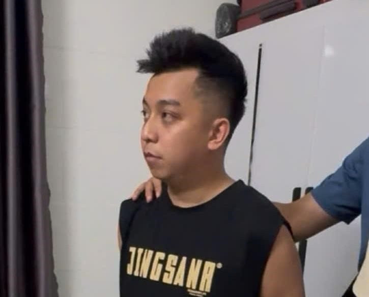 nguyen_viet_hoang_unuy.jpg