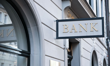 Techcombank, VPBank, TPBank, OCB... thông báo khẩn: Tạm ngừng giao dịch tại các chi nhánh sau đây do bão Wipha