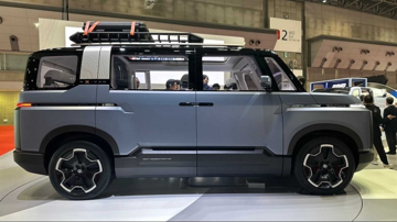 Toyota sắp trình làng minivan 2 phiên bản động cơ, thiết kế khiến dân cắm trại mê mẩn