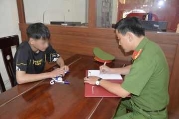 Bắt Nguyễn Bá Tú sinh năm 2009