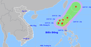 Xuất hiện áp thấp nhiệt đới mới gần Biển Đông, khả năng mạnh lên thành bão
