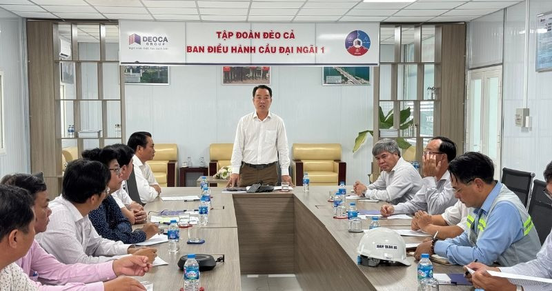 Chủ tịch tỉnh Vĩnh Long chỉ đạo gỡ vướng cho dự án cầu dây văng lớn thứ 2 Việt Nam do Tập đoàn Đèo Cả thực hiện- Ảnh 1.