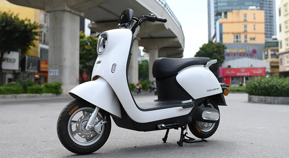 Hà Nội cấm xe máy xăng: 4 mẫu xe điện dành cho người có kinh tế eo hẹp, rẻ nhất chỉ 1x triệu đồng - 'x tiểu học'