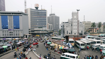 GDP của một quốc gia bất ngờ tăng 30%, nguyên nhân do đâu?