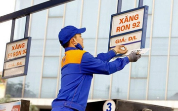 Giá xăng giảm