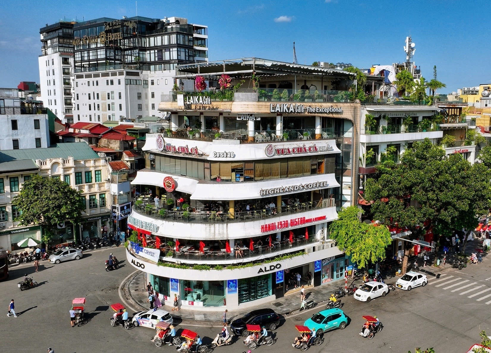 Chỉ hơn một tháng, tòa Hàm cá mập cơ bản đã phá dỡ xong- Ảnh 1.