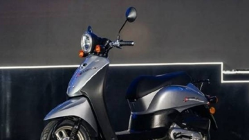 Honda ra mắt mẫu ‘siêu tay ga’ mới với giá chỉ 22 triệu đồng: Thiết kế nhỏ xinh, xăng chỉ 2L/100km, thích hợp cho tân sinh viên