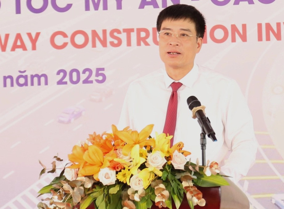 Hôm nay, chính thức khởi công tuyến cao tốc hơn 6.000 tỷ thuộc trục đường 'xương sống' nối thông miền Đông và miền Tây Việt Nam- Ảnh 1. Hôm nay, chính thức khởi công tuyến cao tốc hơn 6.000 tỷ thuộc trục đường 'xương sống' nối thông miền Đông và miền Tây Việt Nam- Ảnh 1.
