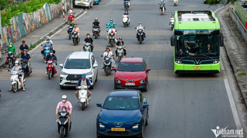 Những địa điểm 'vàng' dự kiến trở thành trạm sạc xe điện ở Hà Nội