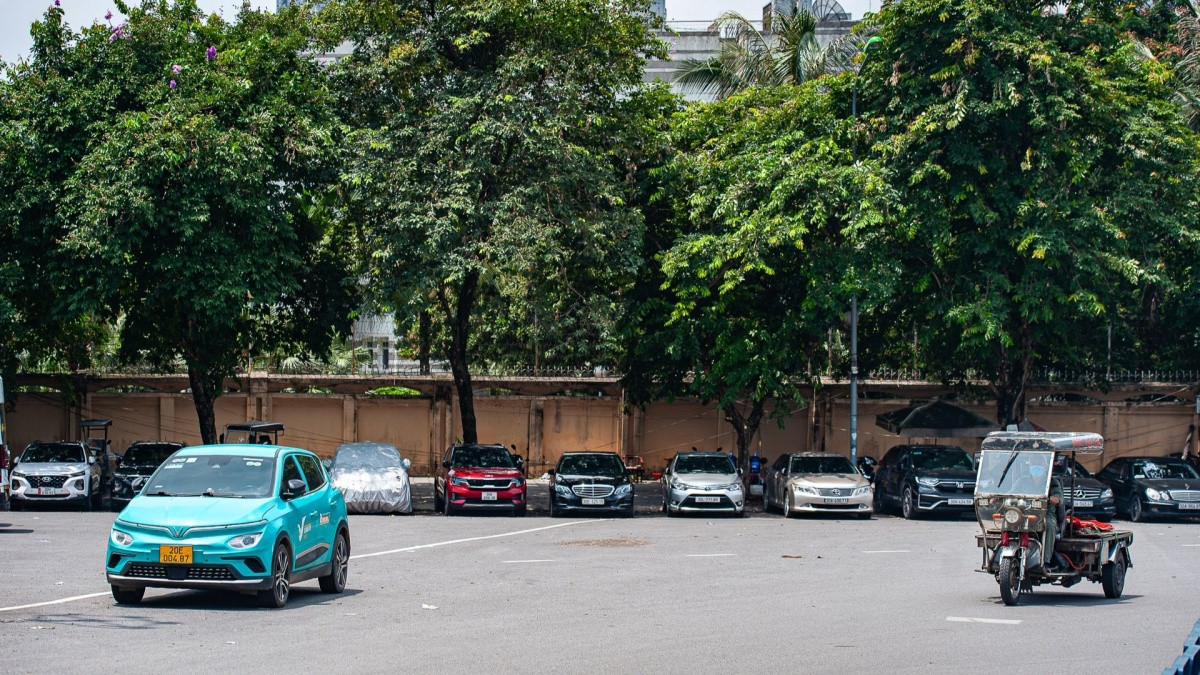 Những địa điểm 'vàng' dự kiến trở thành trạm sạc xe điện ở Hà Nội