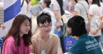 Tuyển sinh đại học 2025: Ðiểm chuẩn ra sao?