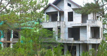 ‘Đà Lạt thứ 2’ của Tây Nguyên la liệt biệt thự bỏ hoang: Nhiều lô đất đã được phép giao dịch