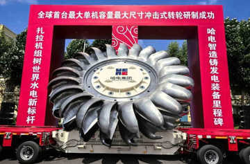 Láng giềng Việt Nam chế tạo hai siêu tua-bin thủy điện lớn nhất thế giới nặng 80 tấn, là 'quái vật năng lượng' thay thế 1,3 triệu tấn than/năm