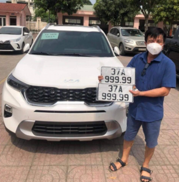Sau sáp nhập, lệ phí đăng ký ô tô tại 2 địa phương bất ngờ tăng gấp 20 lần