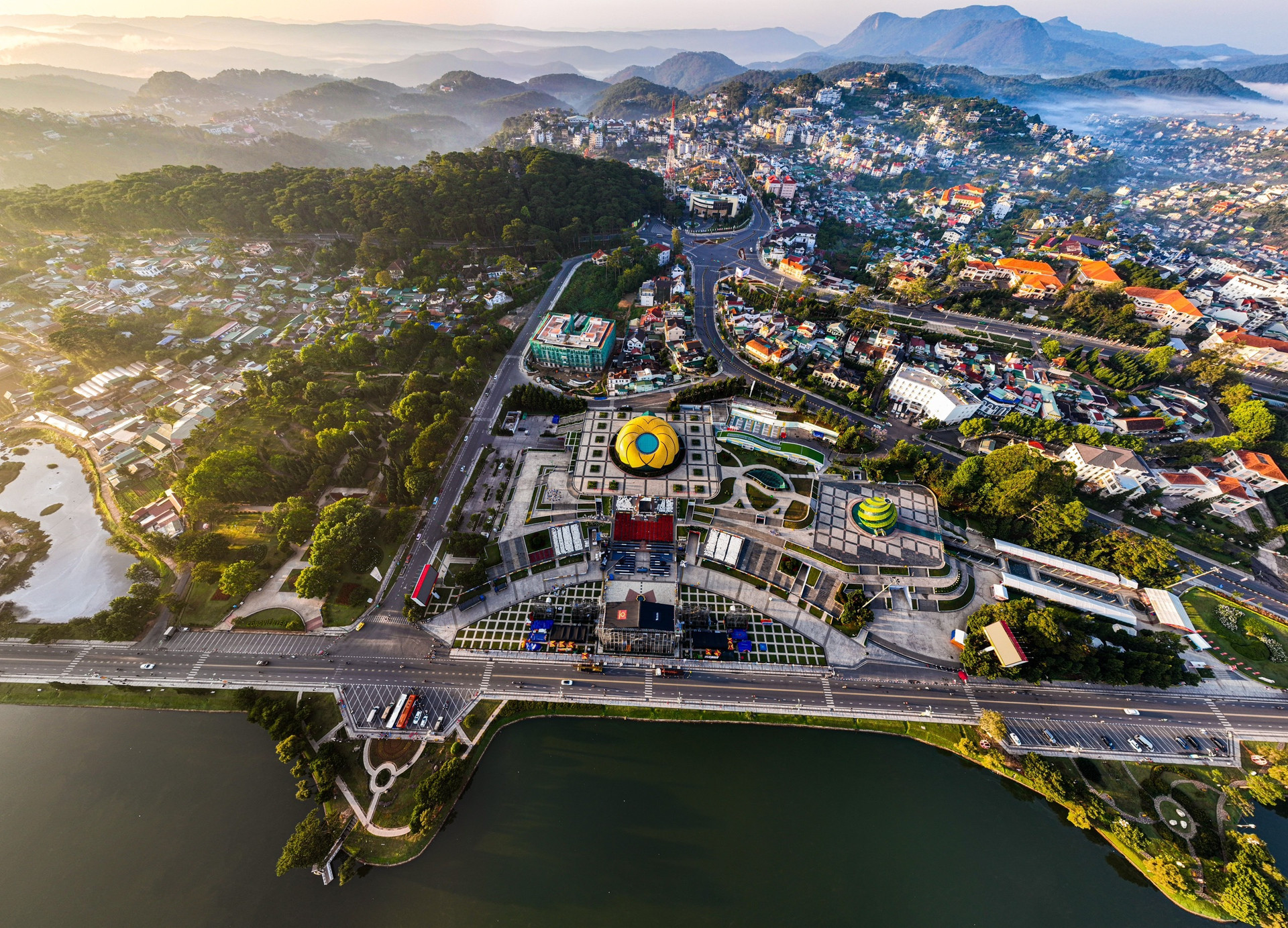 Chợ Đà Lạt sẽ đảm nhận vai trò đặc biệt, phát triển tỉnh rộng nhất Việt Nam- Ảnh 1. Chợ Đà Lạt sẽ đảm nhận vai trò đặc biệt, phát triển tỉnh rộng nhất Việt Nam- Ảnh 1.