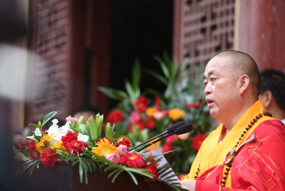 Sư trụ trì bị điều tra vì nghi biển thủ tiền nhà chùa và có con riêng: Choáng với doanh thu khổng lồ của ngôi chùa hơn 1.500 năm tuổi - ảnh 1