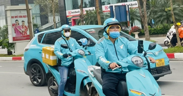 Cần công cụ tài chính, hỗ trợ người dân chuyển xe xăng sang xe điện