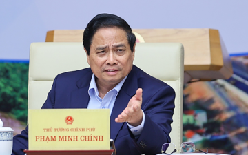 Thủ tướng: 3 mục tiêu lớn cuối năm 2025 để hoàn thành xuất sắc đột phá chiến lược về hạ tầng giao thông