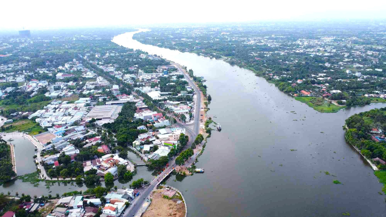 Sông Sài Gòn đoạn qua phường Thủ Dầu Một bd-2.jpg