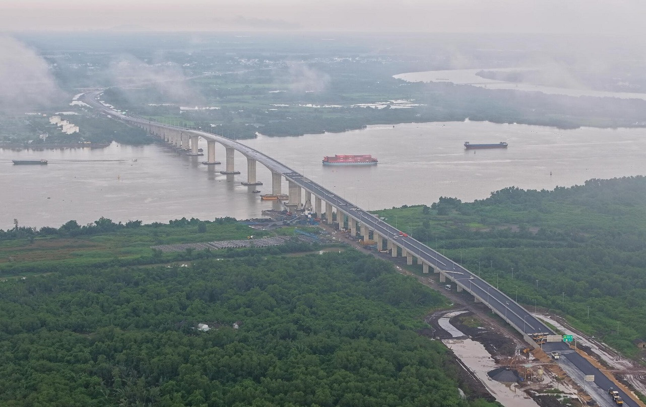 Chỉ ít tuần nữa, cầu lớn nhất vành đai chiến lược của Đông Nam Bộ chính thức thông xe- Ảnh 1. Chỉ ít tuần nữa, cầu lớn nhất vành đai chiến lược của Đông Nam Bộ chính thức thông xe- Ảnh 1.