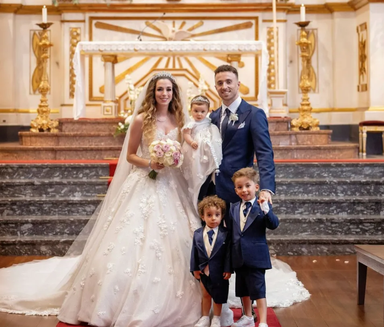 Sốc: Sao Liverpool, đồng đội Ronaldo ở tuyển Bồ Đào Nha Jota và em trai đột ngột qua đời vì tai nạn - ảnh 6