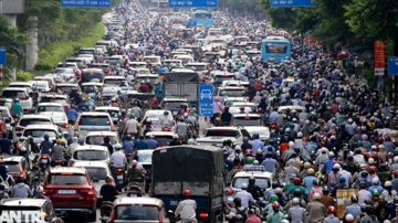 Hà Nội kiến nghị hỗ trợ người dân đổi xe máy xăng cũ lấy xe điện