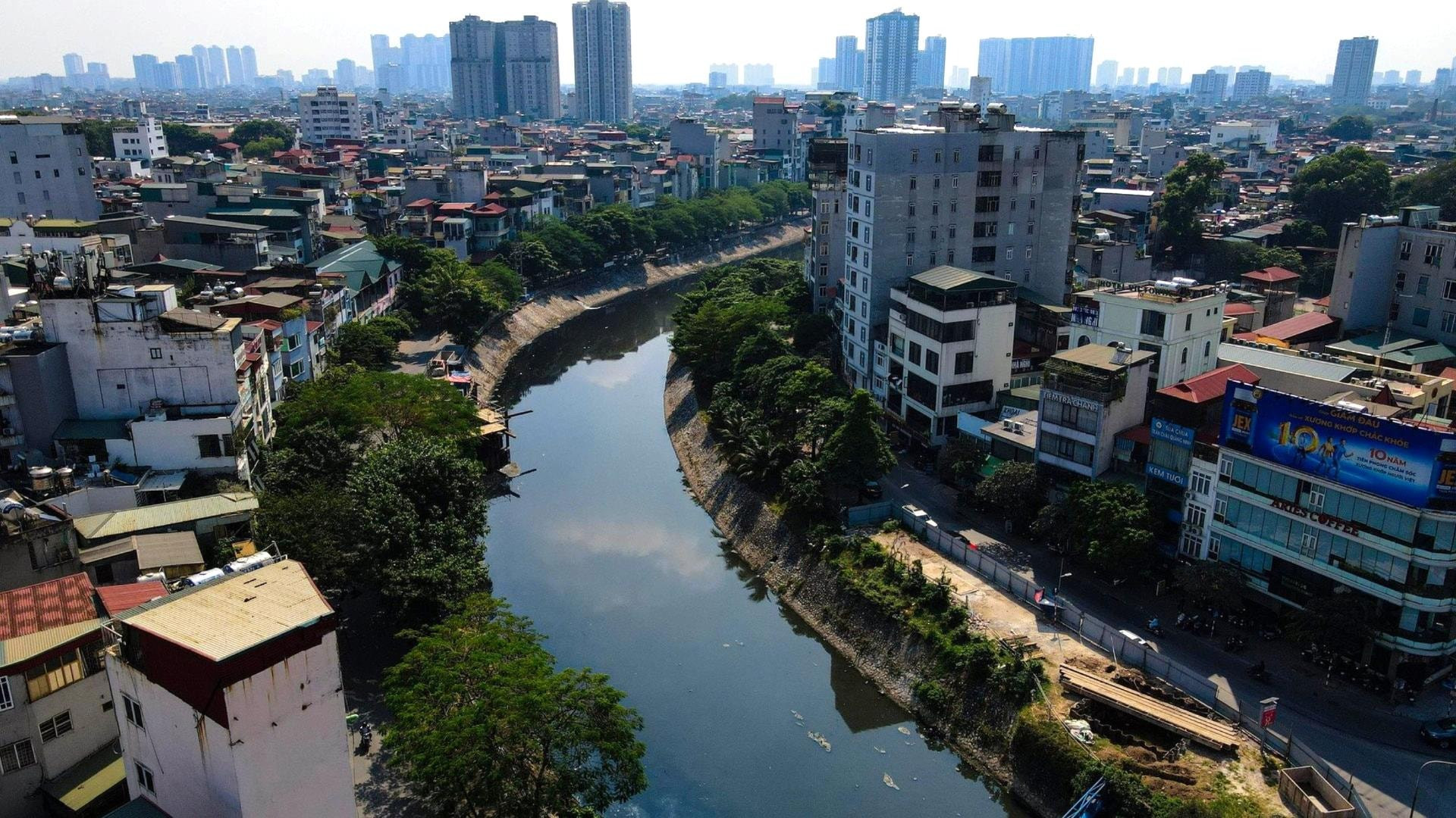 Sông Tô Lịch hiện nay. Nguồn ảnh: Tạp chí Người Hà Nội