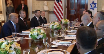 Ông Trump nói sẽ gửi thêm vũ khí cho Ukraine, Nga kiểm soát thêm làng ở Sumy