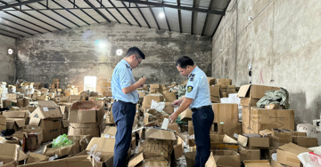 Lộ kho chứa 47.000 hàng lậu để bán trên TikTok, chủ địa điểm cho thuê qua đời 2 tuần trước