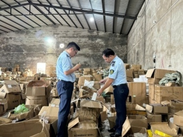 Phát hiện kho hàng chứa hơn 47.000 sản phẩm nhập lậu Trung Quốc có liên quan tới hàng trăm tài khoản TikTok