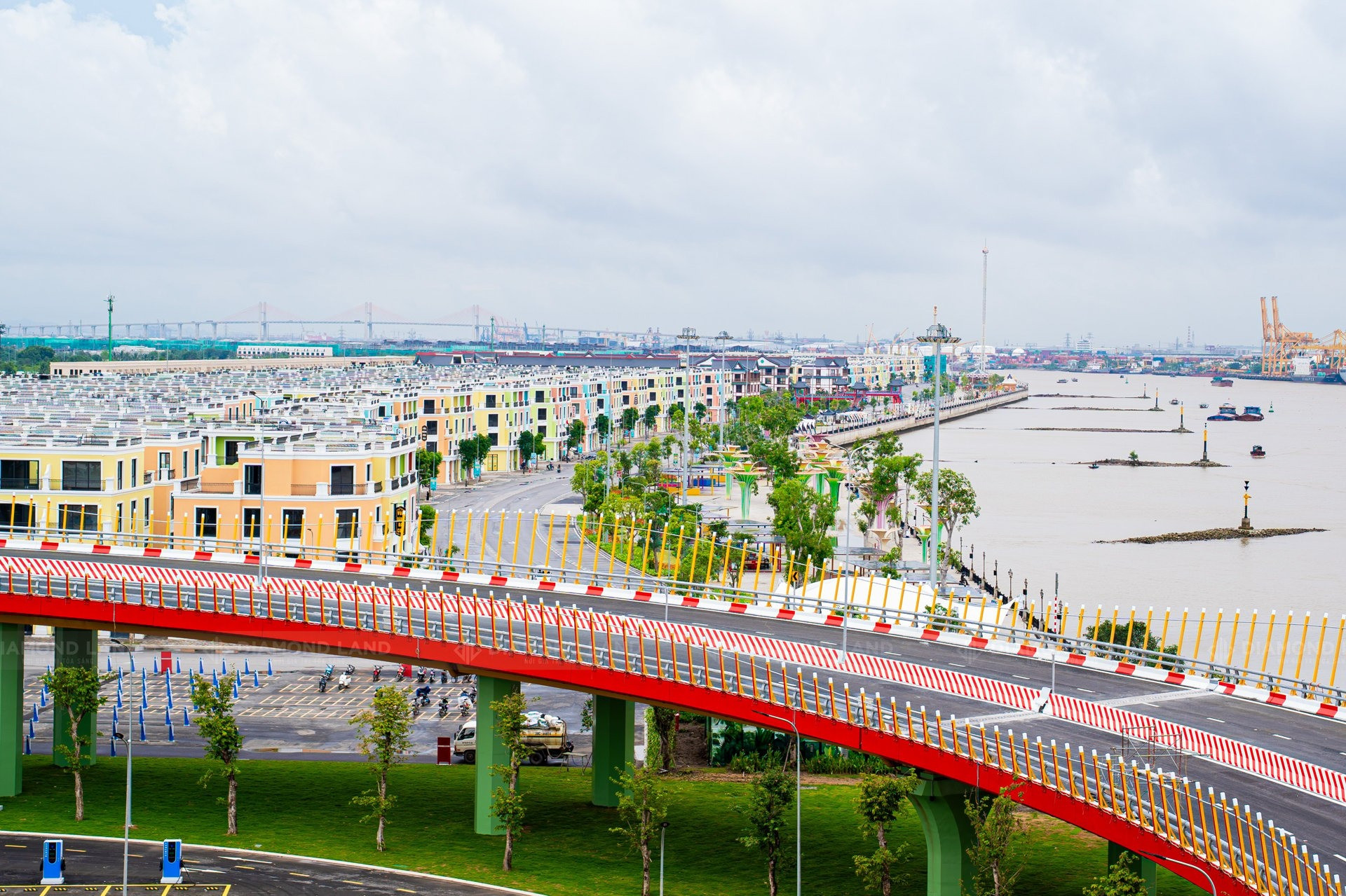 Chỉ 6 ngày nữa, cây cầu nghìn tỷ nối 'đảo tỷ phú' đầu tiên của Việt Nam với trung tâm TP chính thức thông xe- Ảnh 4.